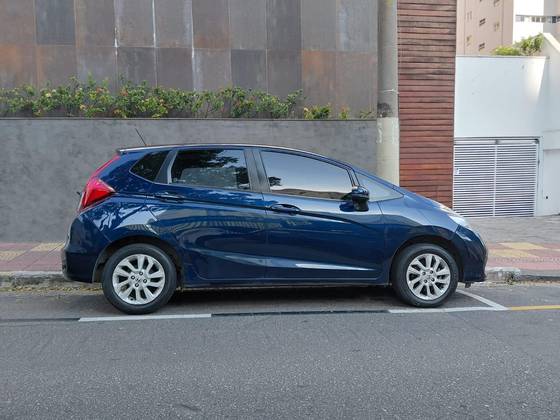 HONDA FIT 1.5 LX 16V FLEX 4P AUTOMÁTICO